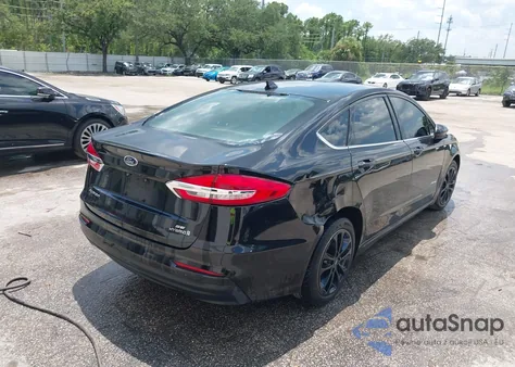 2019 Ford Fusion Hybrid Se z USA, uszkodzony, nr VIN 3FA6P0LU4KR168706